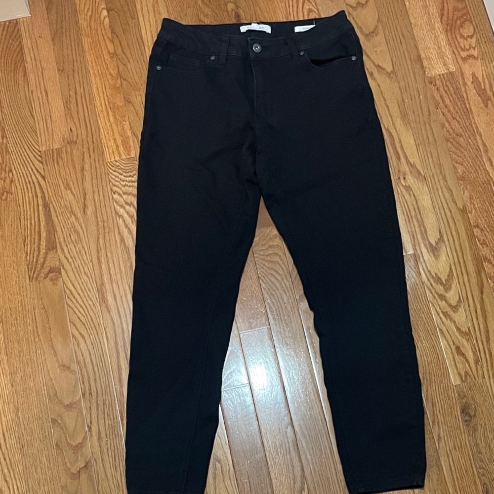 Ellen Tracy Women’s Dark Jeans